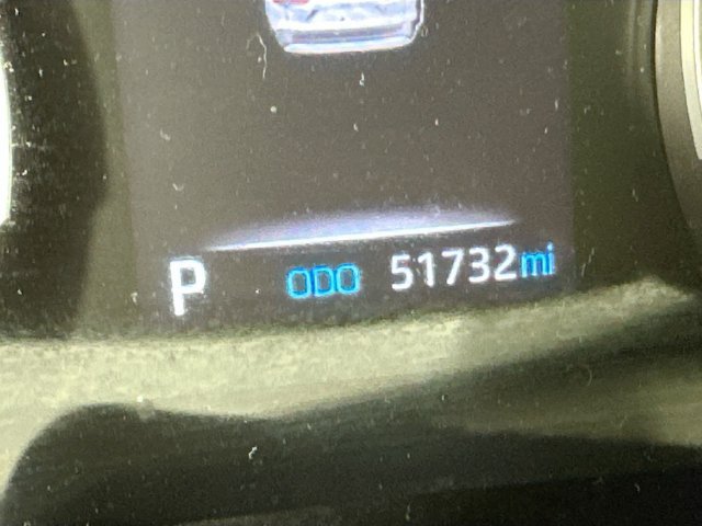 Used 2021 Toyota RAV4 LE AWD/4WD image 15