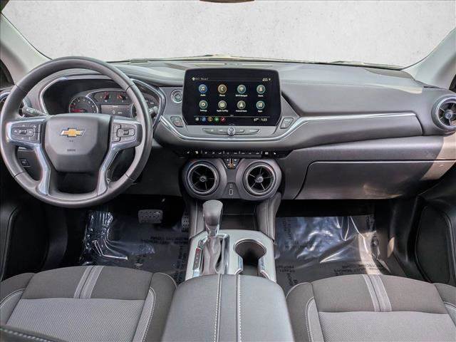 Used 2025 Chevrolet Blazer LT image 19