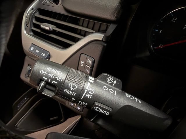 Used 2020 Chevrolet Tahoe Premier AWD/4WD image 41