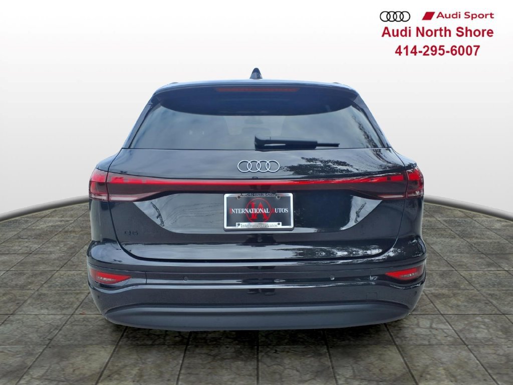 Certified 2025 Audi Q6 e-tron Premium Plus w/ Premium Plus AWD/4WD image 7