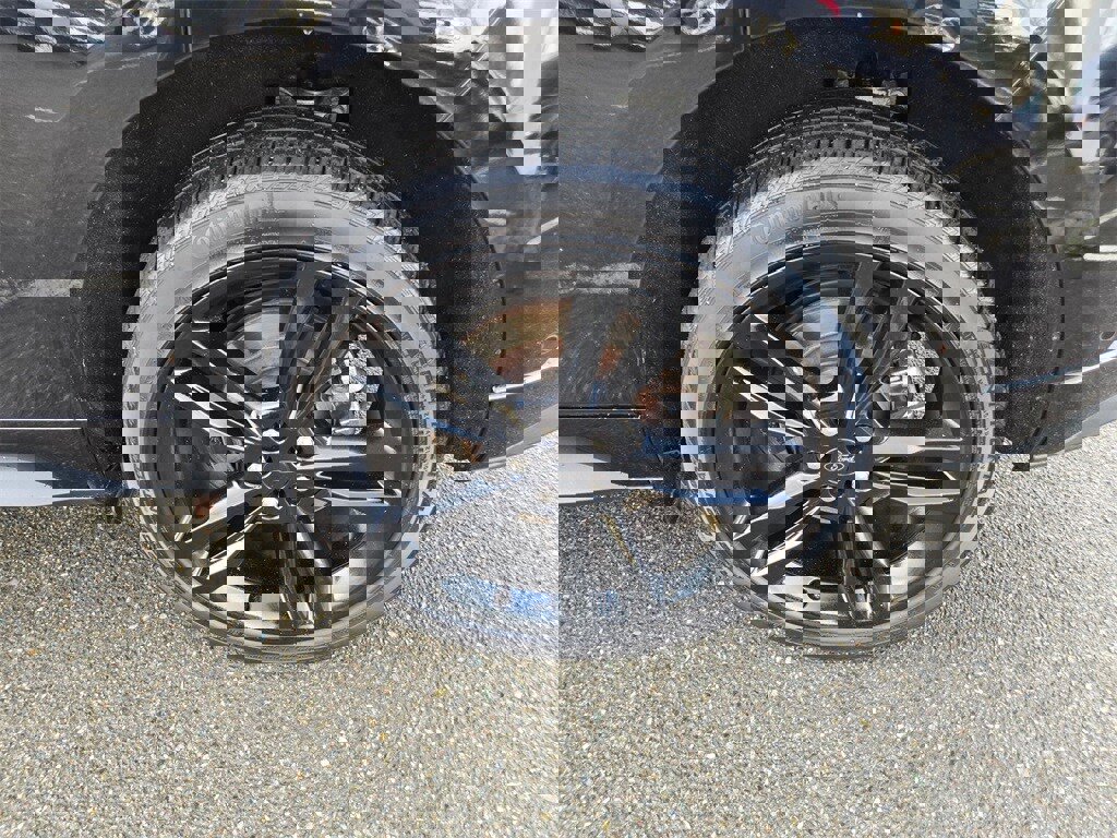 Used 2022 Ford Edge ST w/ Equipment Group 401A image 9