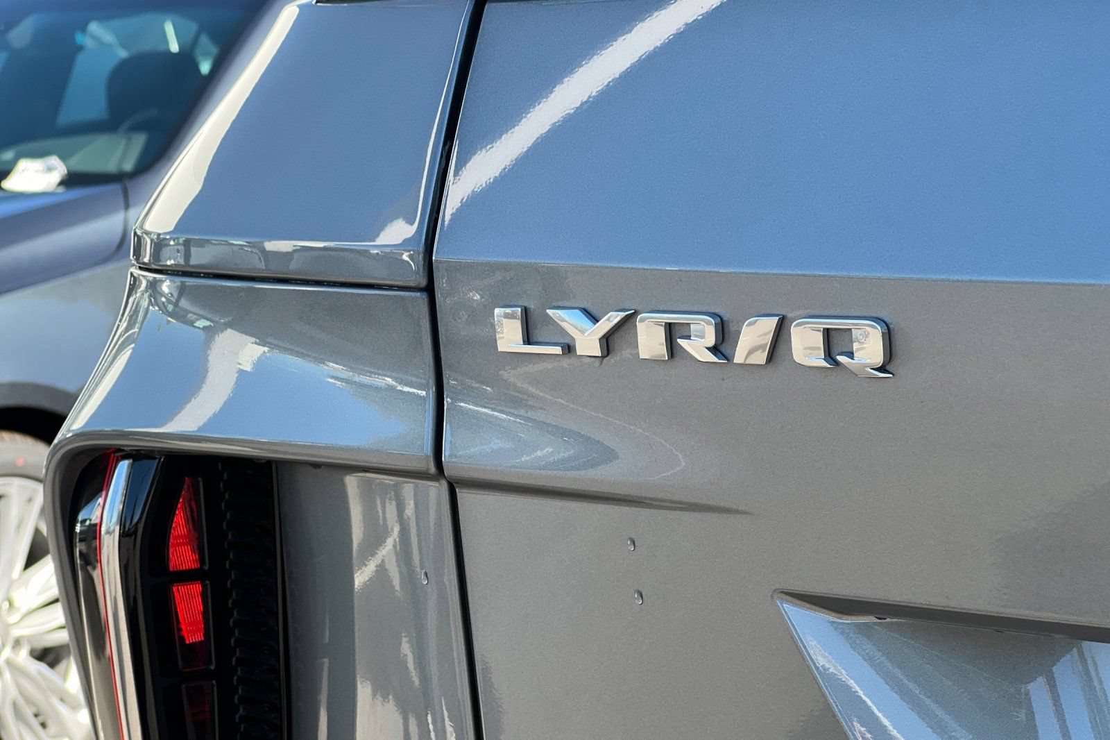 Used 2026 Cadillac Lyriq Luxury w/ LPO, Floor Liner Package RWD image 48