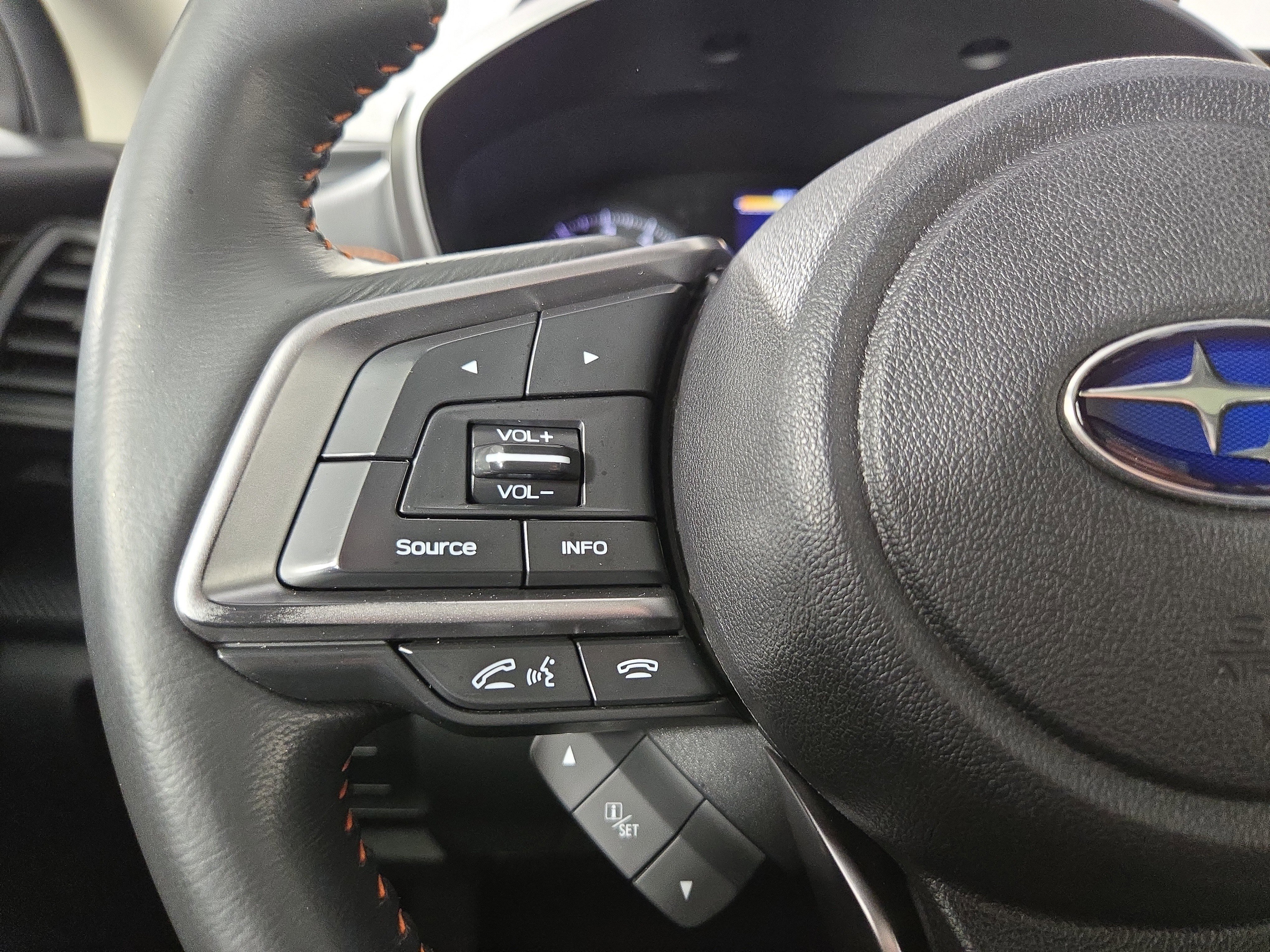 Used 2020 Subaru Crosstrek 2.0i Premium w/ Moonroof Package 2 image 15