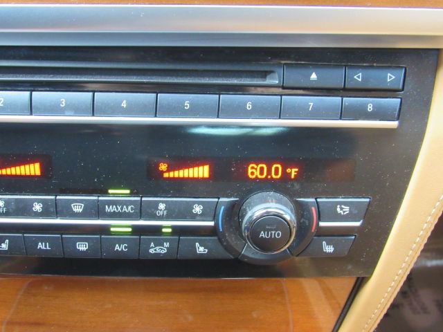 Used 2013 BMW ALPINA B7 xDrive w/ Driver Assistance Pkg image 44