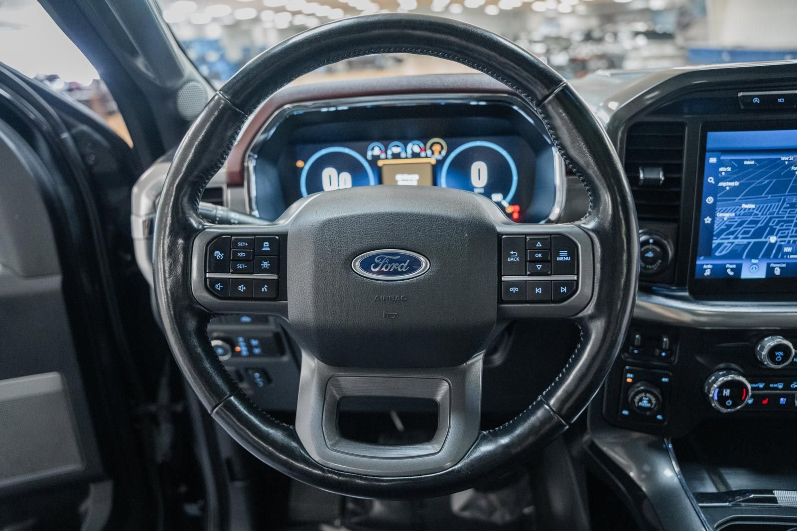 Certified 2021 Ford F150 Lariat w/ Equipment Group 502A High image 38