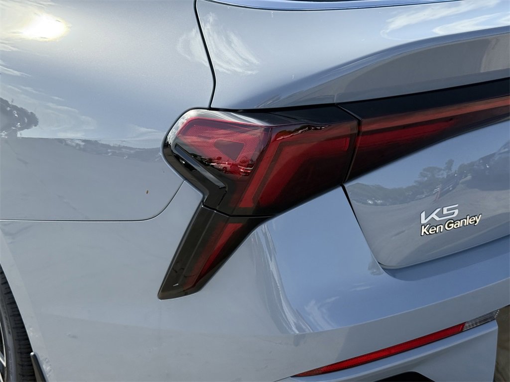 New 2026 Kia K5 GT-Line image 12