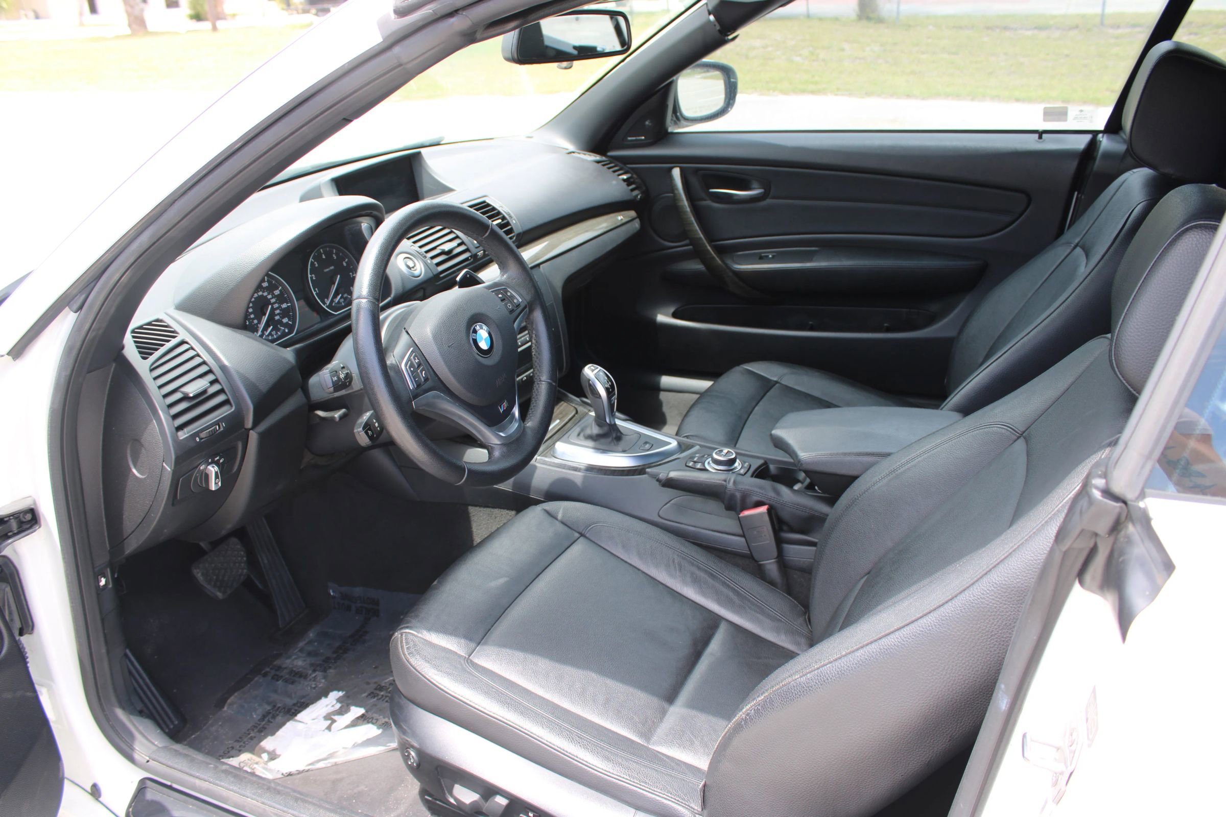 Used 2013 BMW 135i Convertible RWD image 5