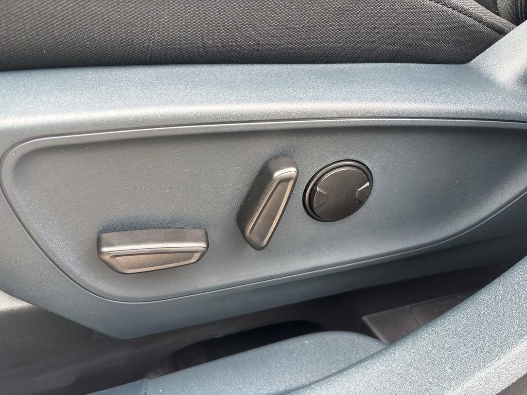 New 2026 Ford Maverick XLT w/ XLT Luxury Package image 15