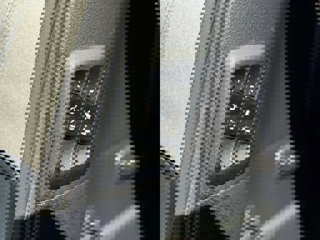 Certified 2023 Lexus GX 460 Premium w/ Premium Package image 21