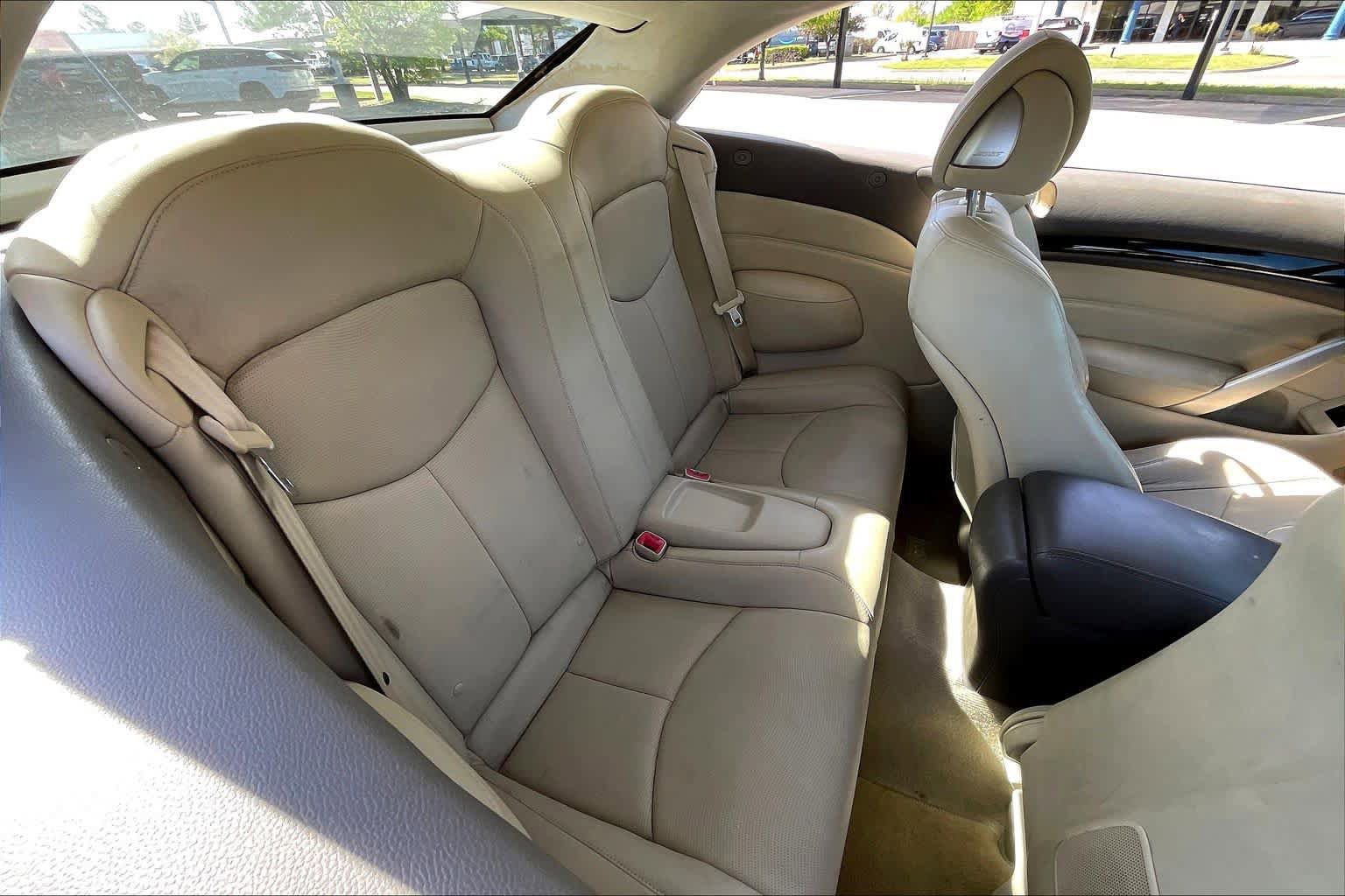 Used 2011 INFINITI G37 Sport w/ Premium Pkg image 18