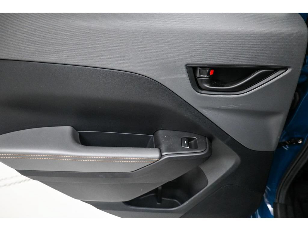 Used 2024 Subaru Crosstrek 2.5i Wilderness w/ Crosstrek Mirror Package AWD/4WD image 27