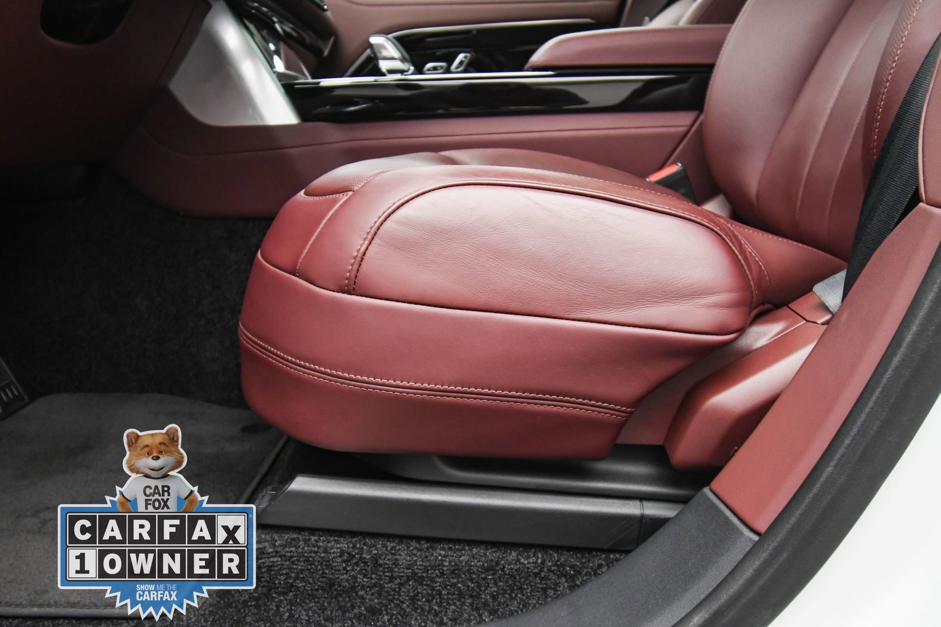 Used 2025 Land Rover Range Rover SE AWD/4WD image 43