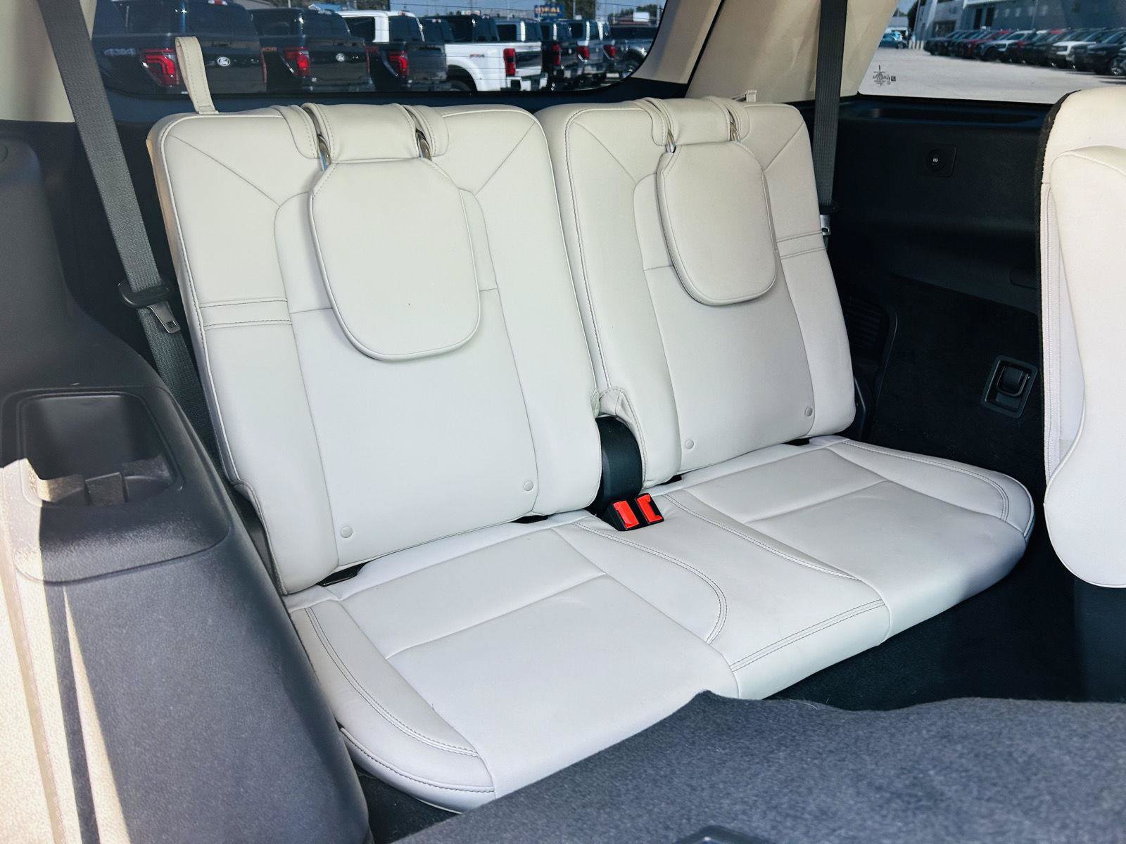 Used 2025 Lincoln Aviator AWD image 38
