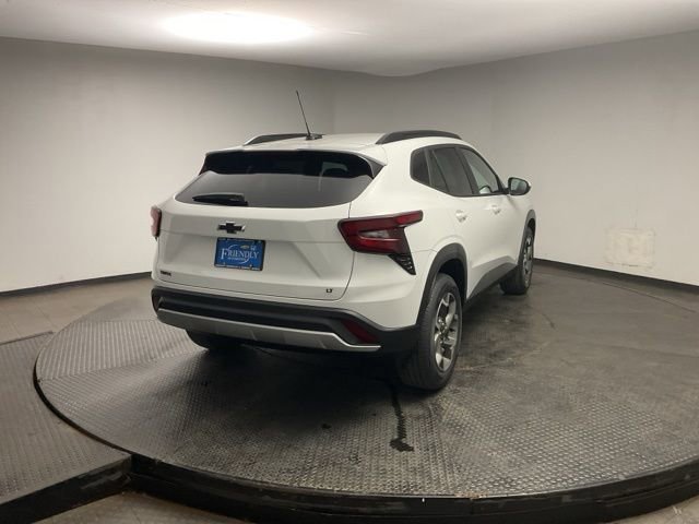 New 2026 Chevrolet Trax LT image 7