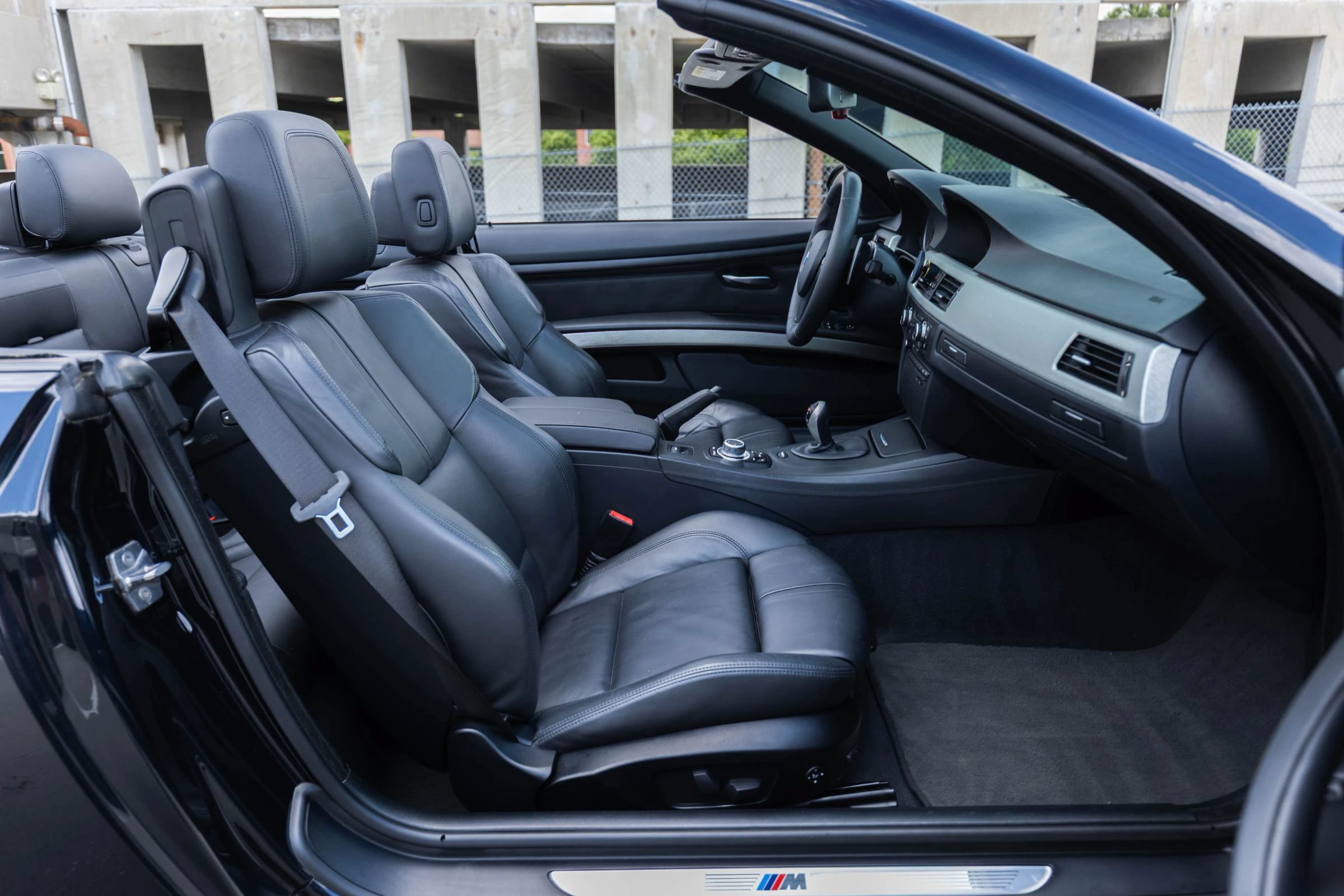 Used 2010 BMW M3 Convertible RWD image 26