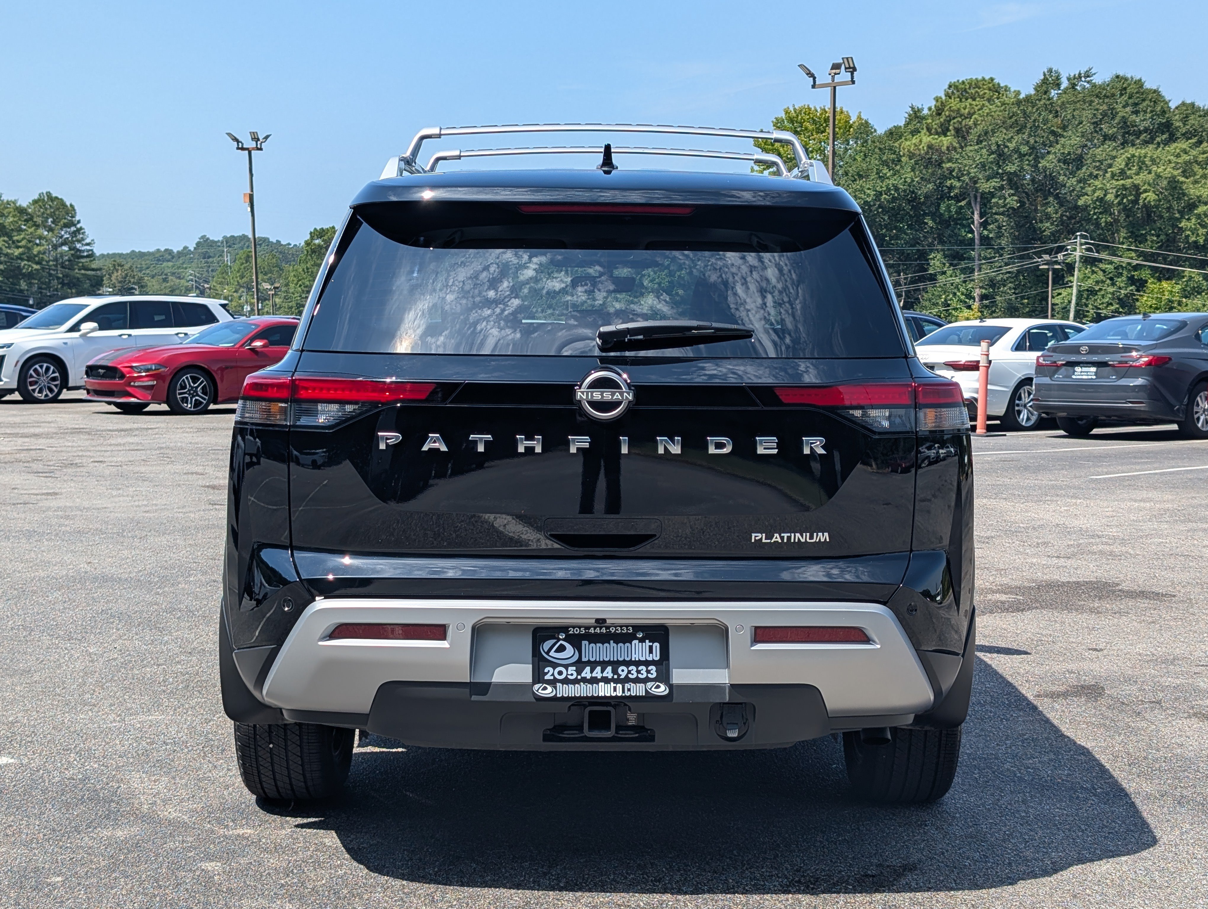 Used 2025 Nissan Pathfinder Platinum w/ Cargo Package FWD image 8