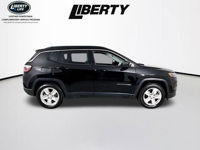 Used 2022 Jeep Compass Latitude FWD image 8