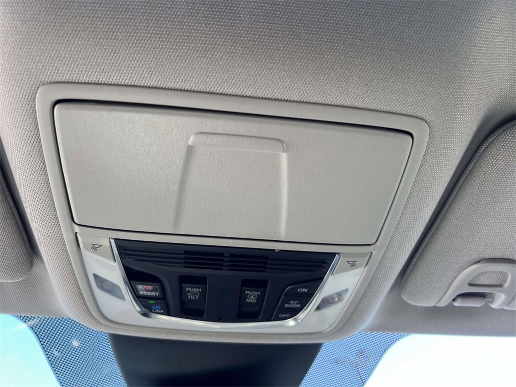 Certified 2023 Acura MDX SH-AWD image 34