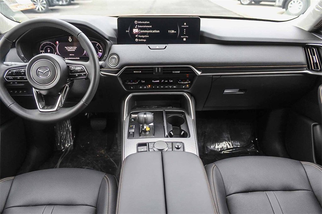 New 2025 MAZDA CX-70 Plug-In Hybrid w/ Premium Pkg image 12