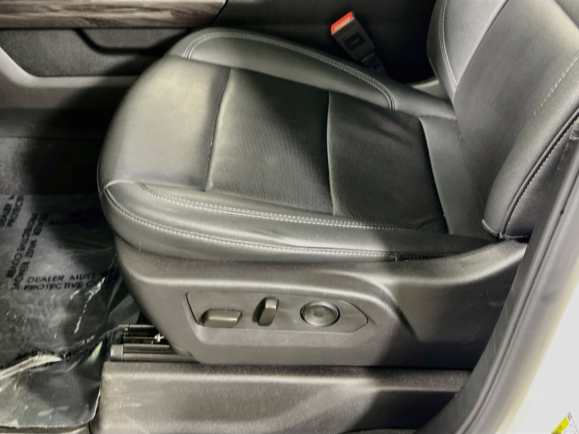 Used 2024 Chevrolet Silverado 1500 LTZ AWD/4WD image 19
