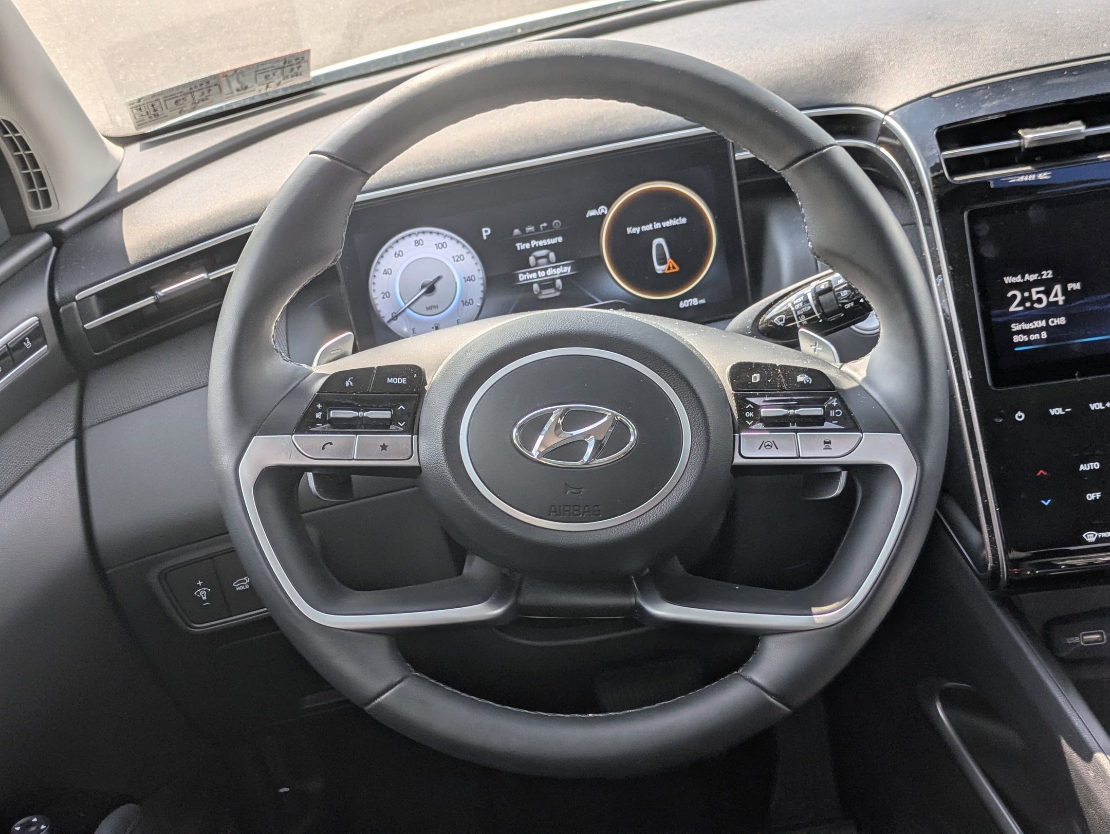 Certified 2023 Hyundai Tucson Limited AWD/4WD image 12