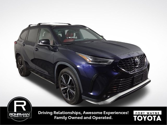 Used 2021 Toyota Highlander XSE AWD/4WD image 5
