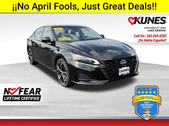 Used 2024 Nissan Altima 2.5 SR FWD image 1