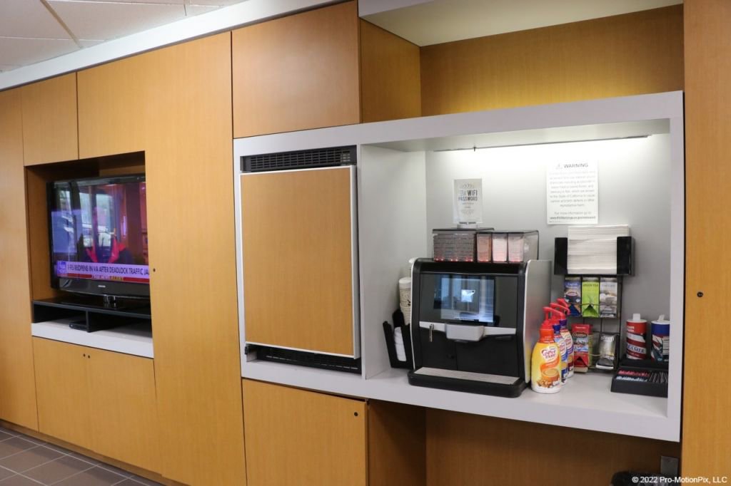 Certified 2020 Acura MDX FWD w/ Technology Package image 43