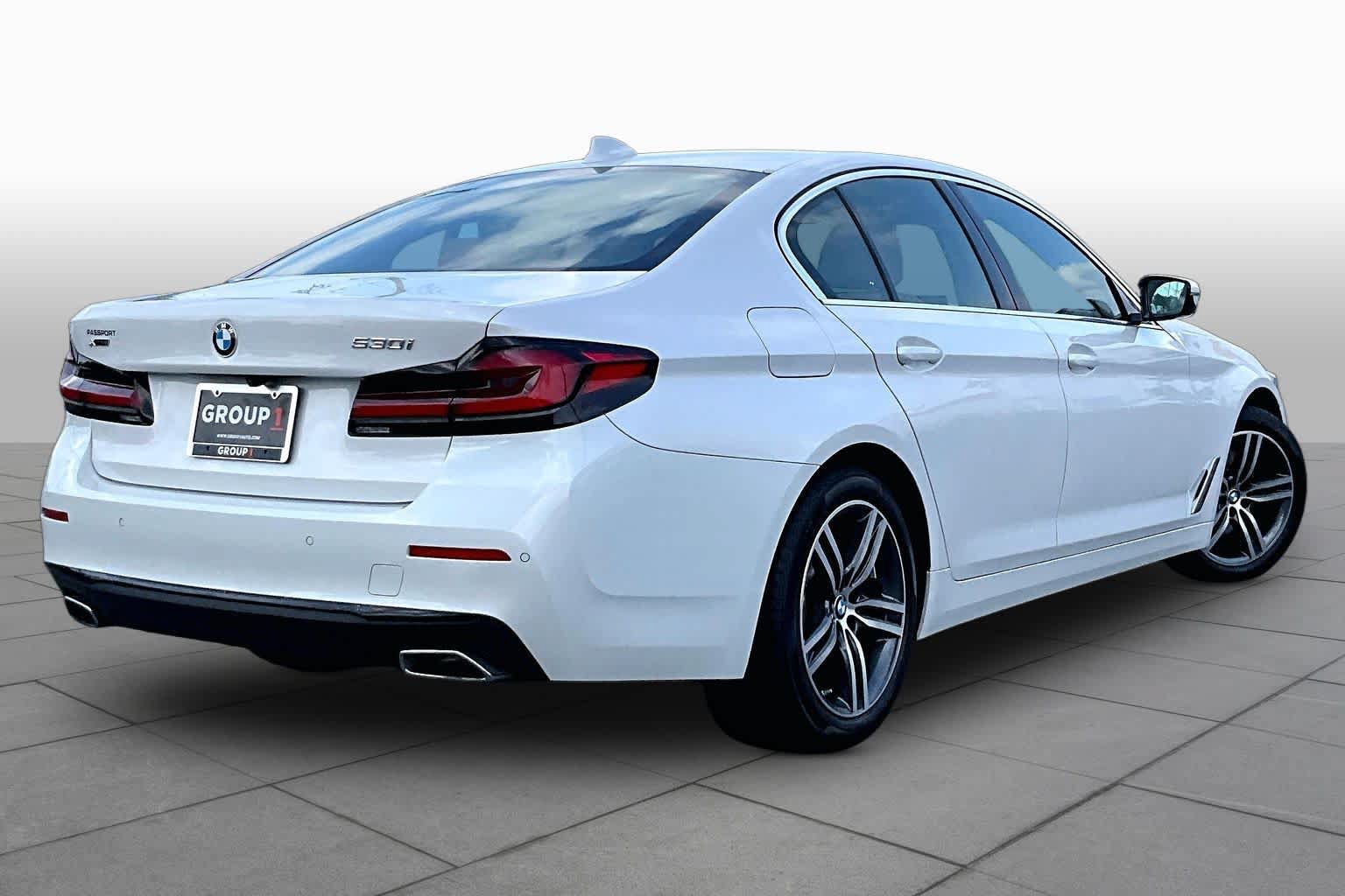 Used 2023 BMW 530i xDrive AWD/4WD image 13