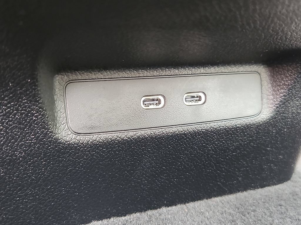 Used 2024 Mercedes-Benz E 450 4MATIC Sedan image 27