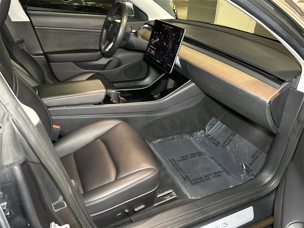 Used 2018 Tesla Model 3 Long Range image 8