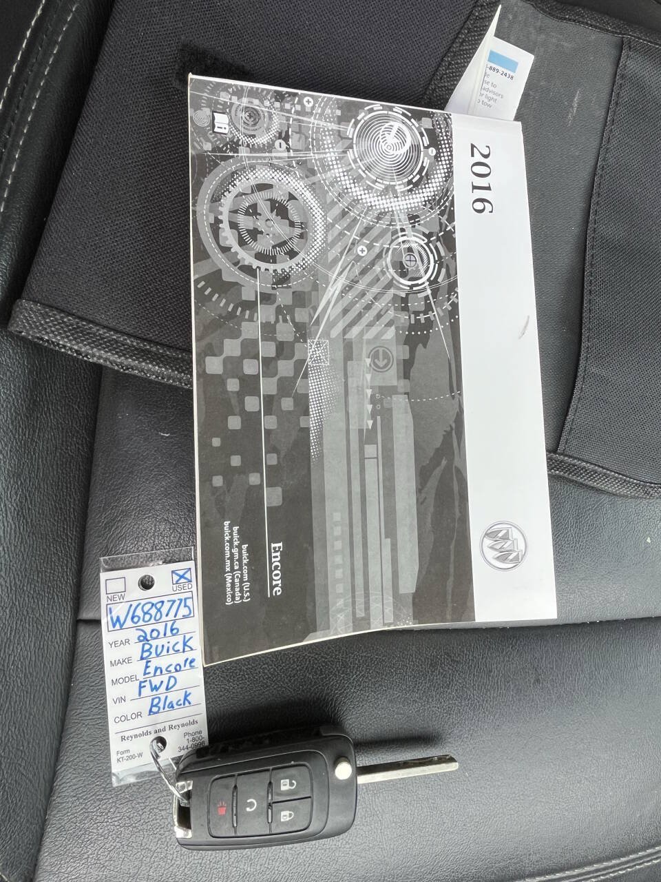 Used 2016 Buick Encore Leather FWD image 9