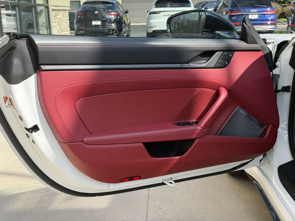 Used 2024 Porsche 911 Carrera 4 GTS image 30