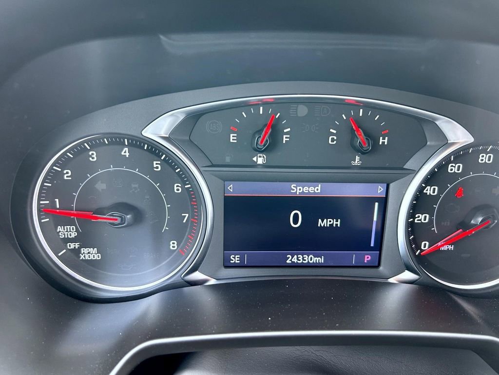 Used 2025 Chevrolet Blazer LT AWD/4WD image 15