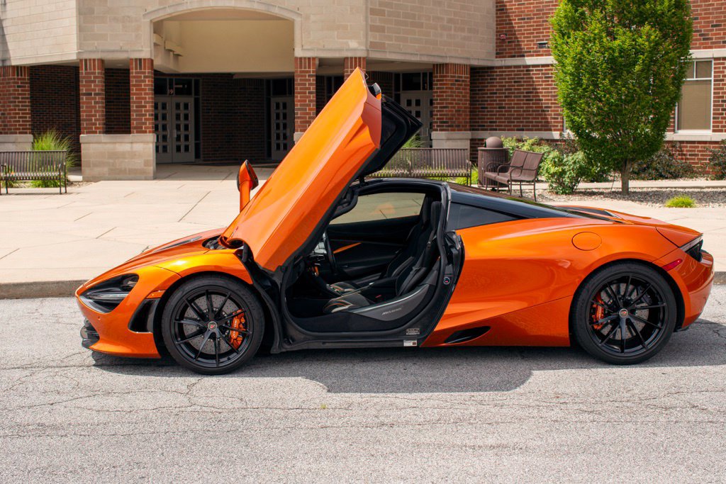 Used 2018 McLaren 720S Performance RWD image 43