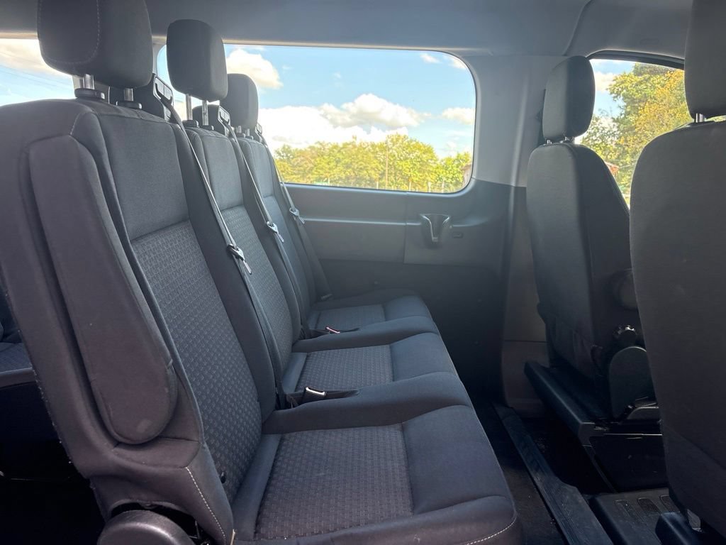 Used 2023 Ford Transit 350 XLT RWD image 20