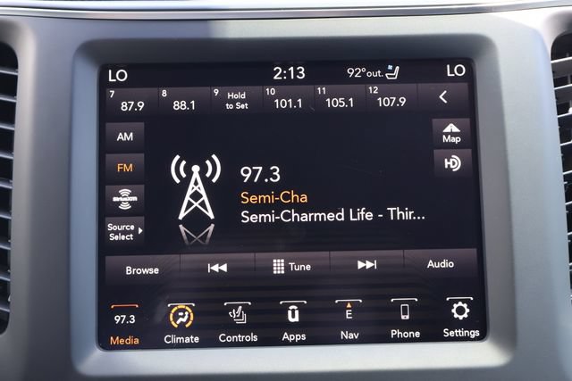 Used 2023 Jeep Cherokee Altitude Lux w/ Lux Elite Package AWD/4WD image 11