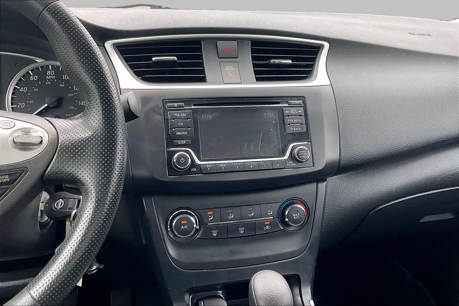 Used 2018 Nissan Sentra S FWD image 6