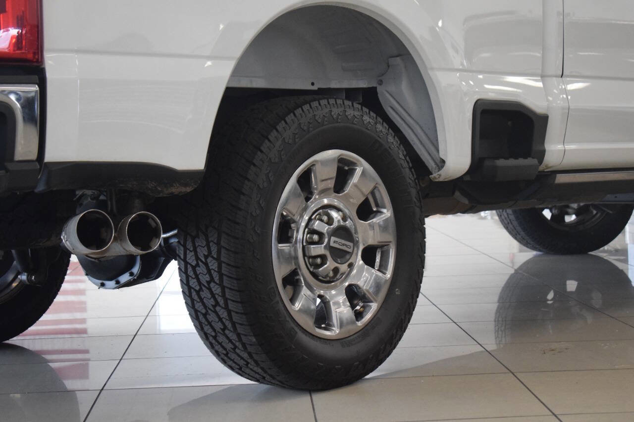 Used 2023 Ford F250 Lariat w/ Chrome Package AWD/4WD image 24