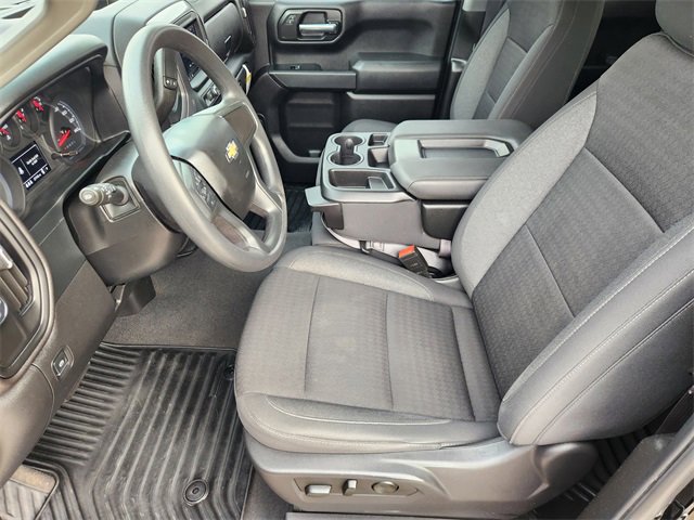 Used 2024 Chevrolet Silverado 1500 Custom image 13