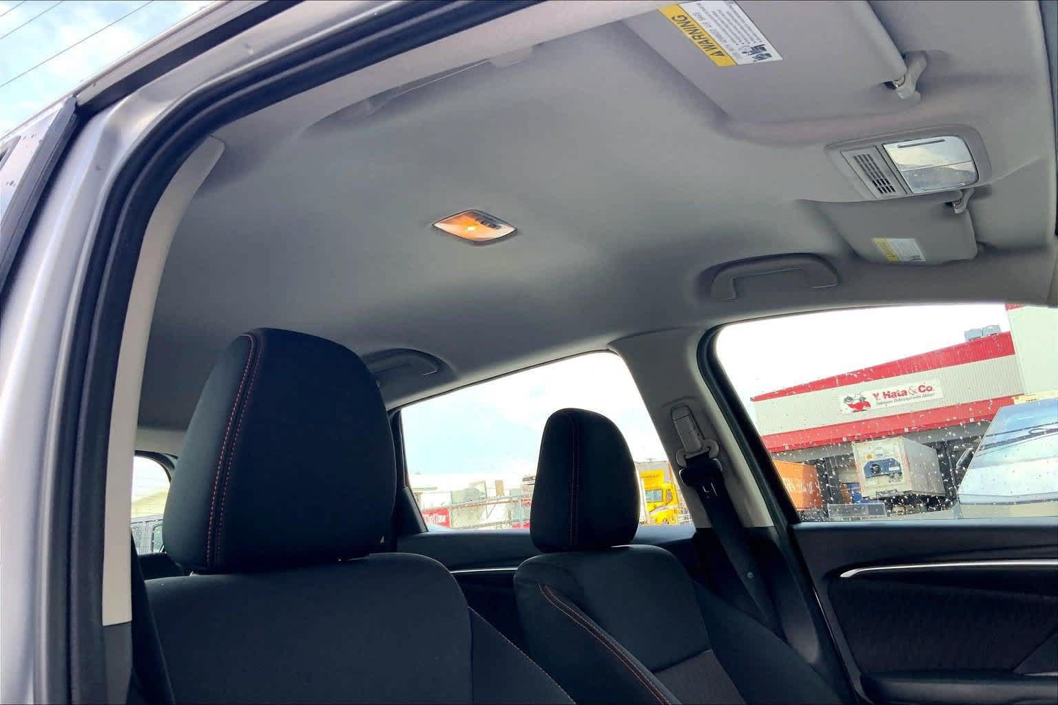 Used 2018 Honda Fit Sport image 30