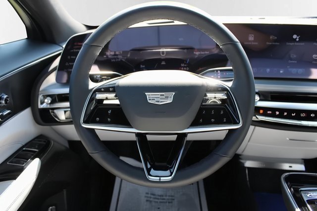 New 2025 Cadillac Lyriq Luxury image 21