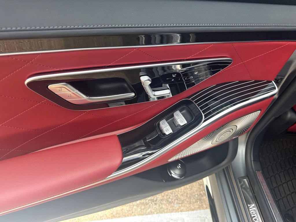 Used 2023 Mercedes-Benz S 580 4MATIC Sedan image 19
