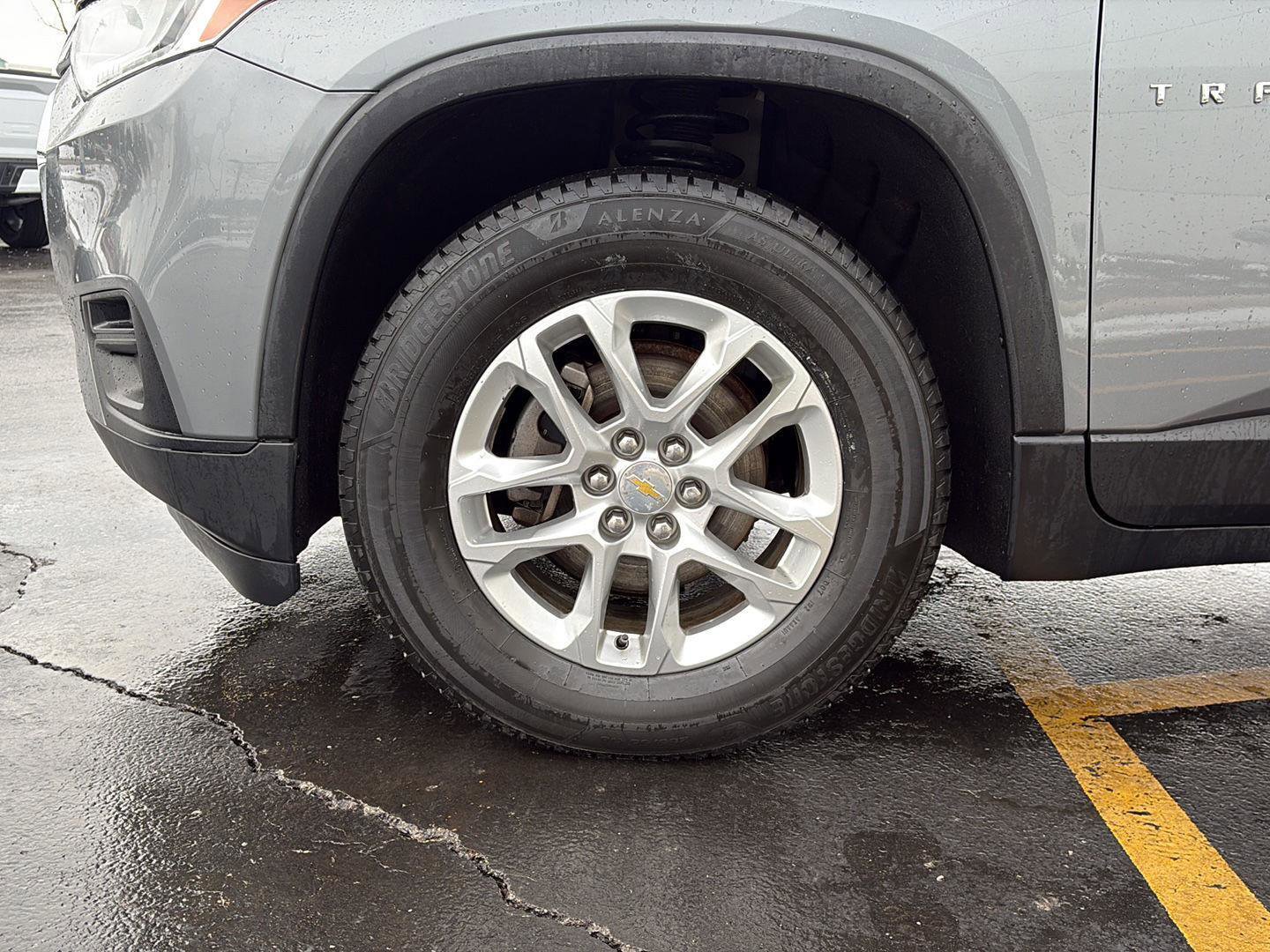 Used 2020 Chevrolet Traverse LS w/ LPO, Floor Liner Package image 27