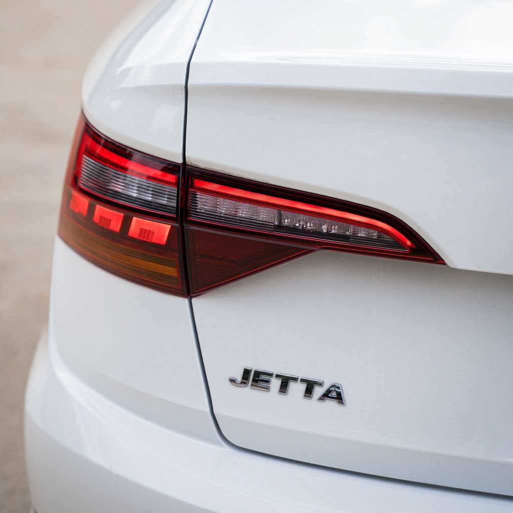 Used 2019 Volkswagen Jetta S w/ Driver Assistance Package FWD image 5