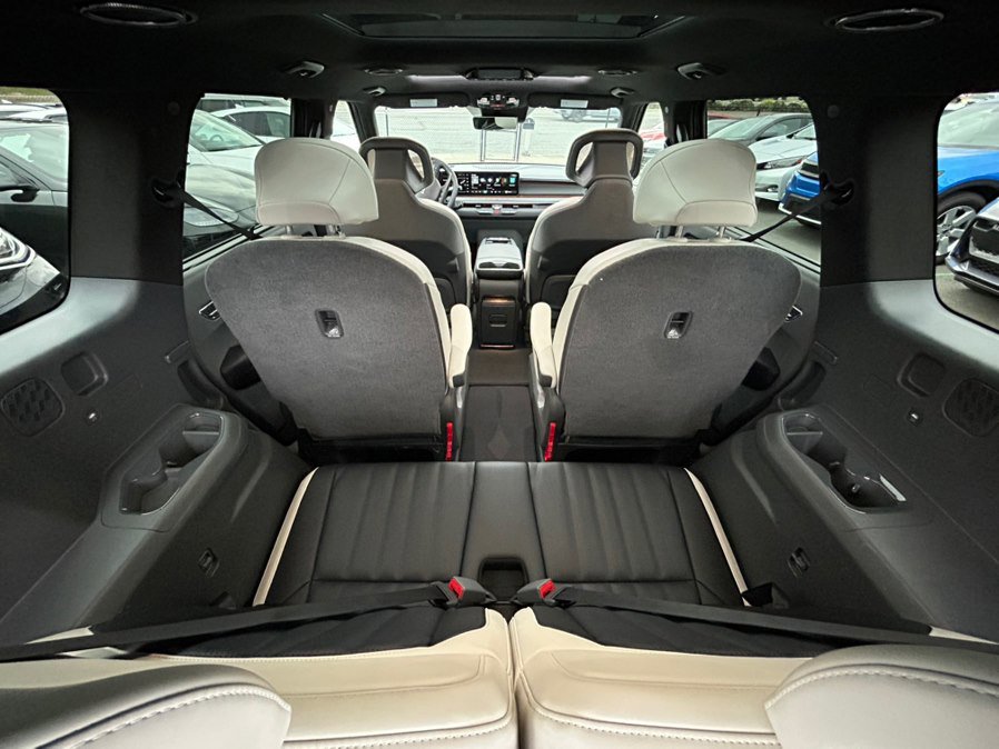 Used 2024 Kia EV9 GT-Line image 71