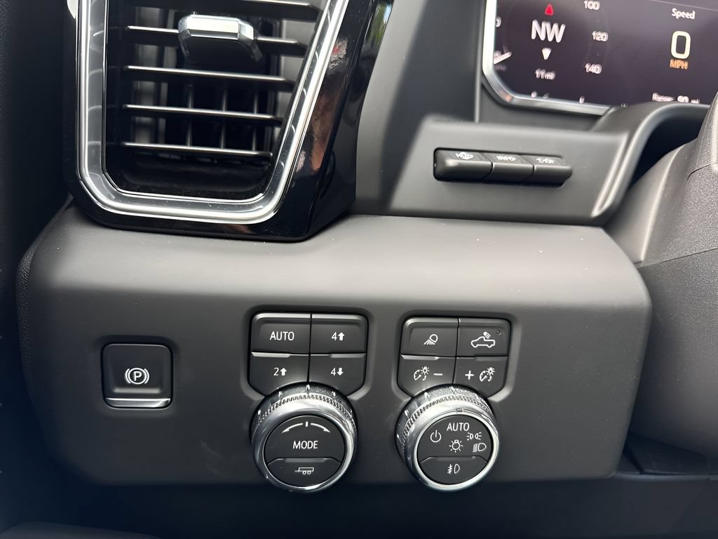 Used 2026 GMC Sierra 1500 Denali w/ Denali Reserve Package AWD/4WD image 26
