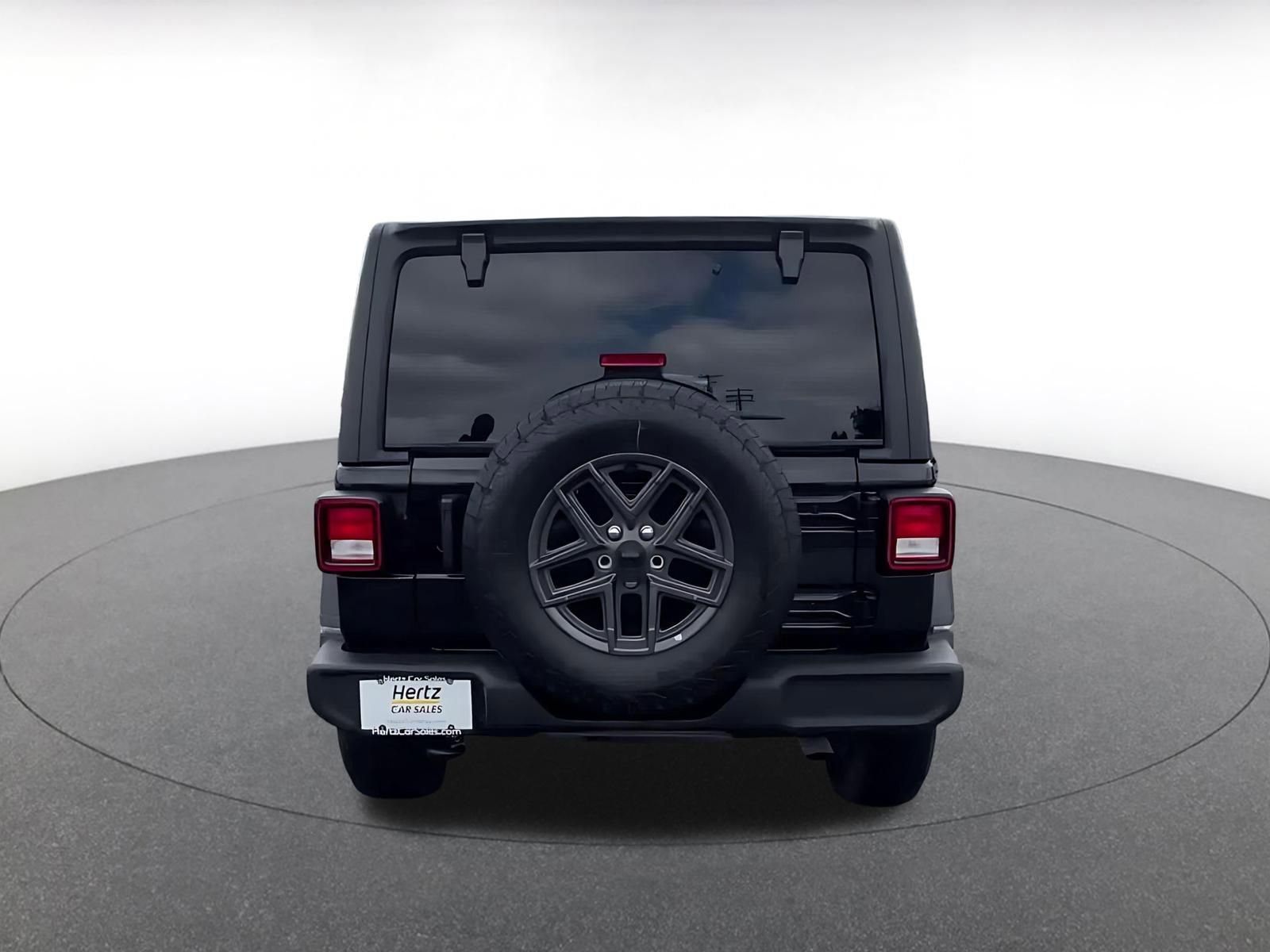 Used 2025 Jeep Wrangler Unlimited Sport AWD/4WD image 11