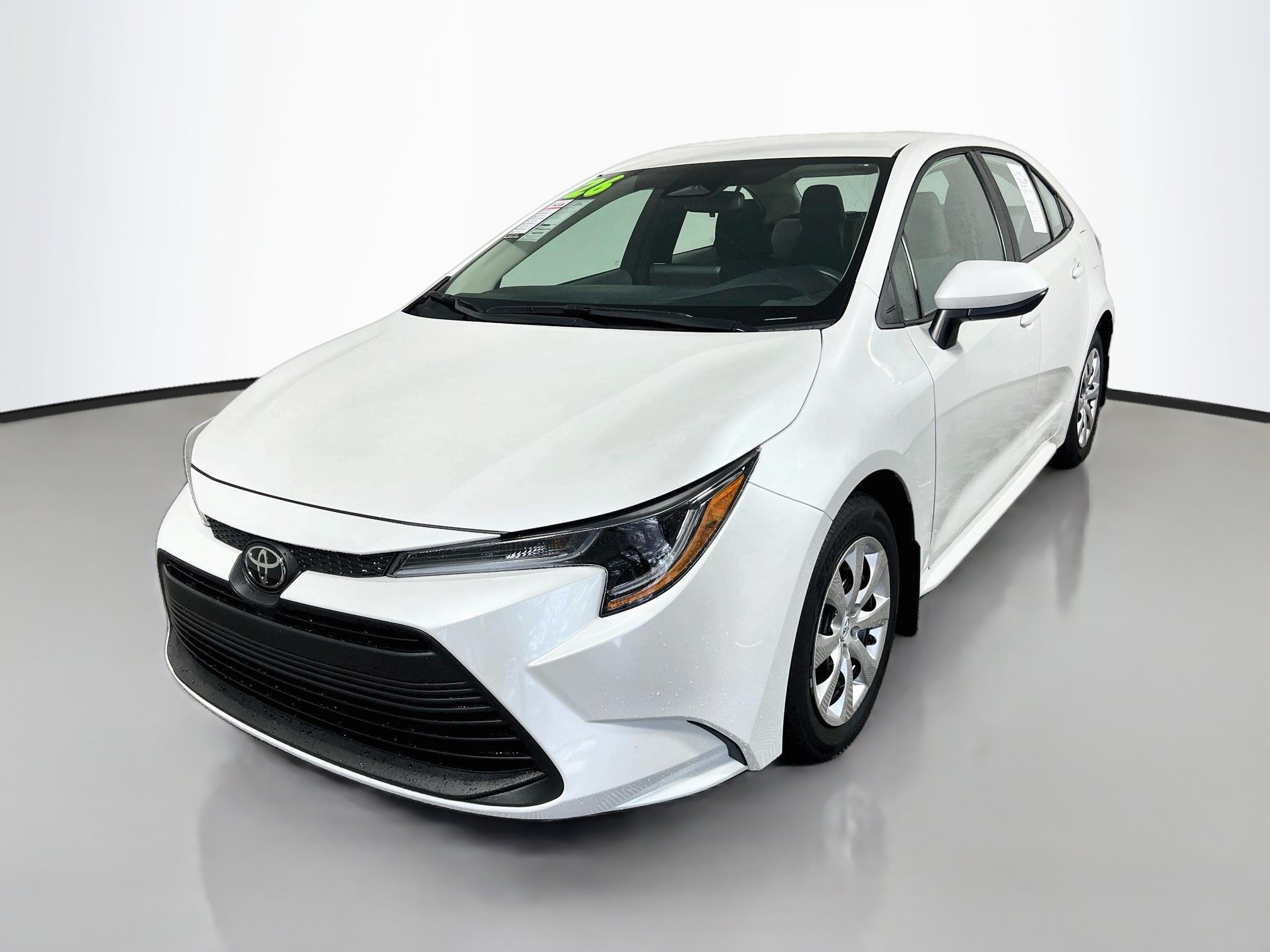 Used 2026 Toyota Corolla LE FWD image 10
