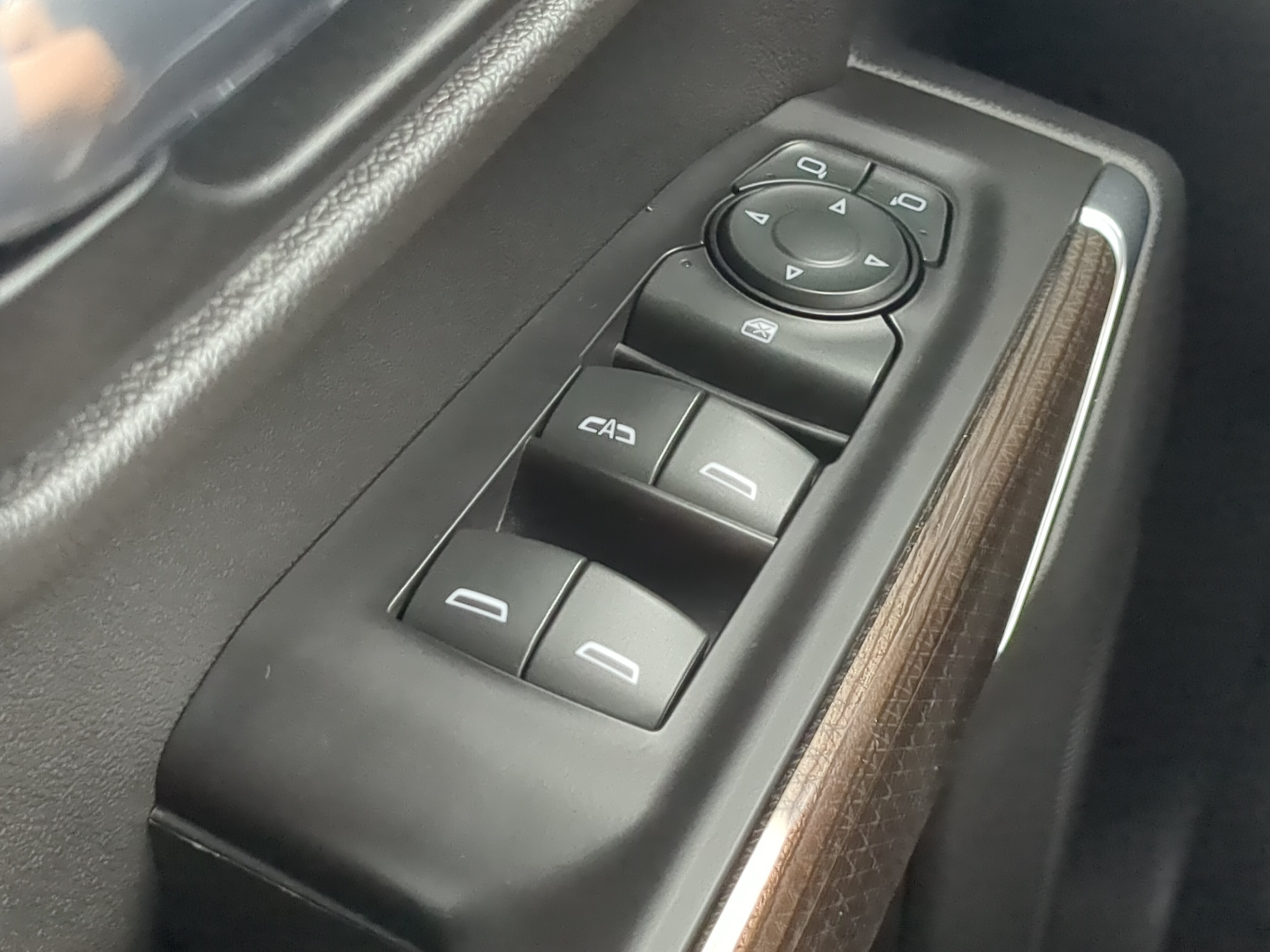 Used 2019 Chevrolet Silverado 1500 LT w/ All-Star Edition RWD image 21